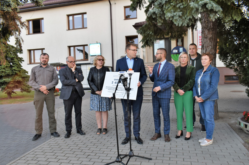 Dofinansowanie na odbudowę zabytków w Rybnie
