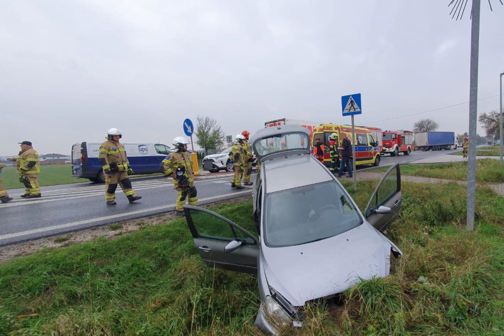 Zderzenie aut w Paprotni
