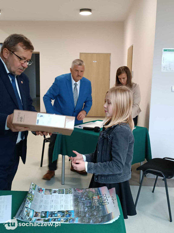 Darmowe laptopy trafiły do czwartoklasistów z gminy Iłów
