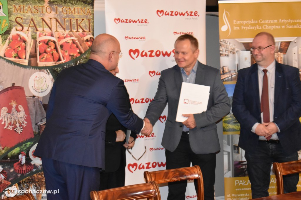Rozbudowa drogi w Sannikach