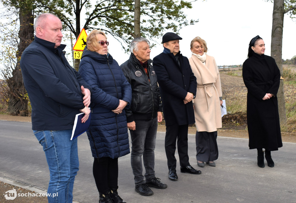 Droga Szymanów - Strugi - Skotniki wyremontowana