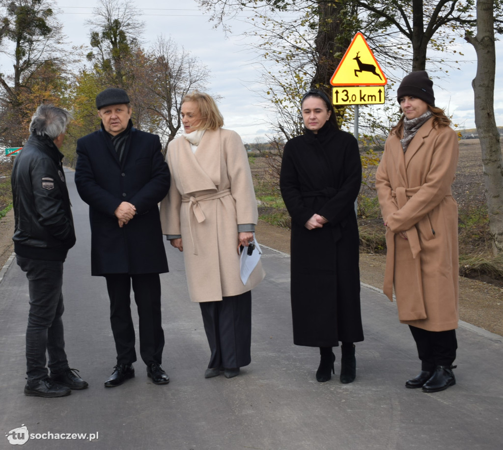 Droga Szymanów - Strugi - Skotniki wyremontowana