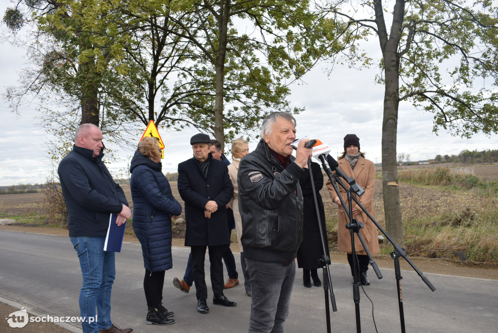 Droga Szymanów - Strugi - Skotniki wyremontowana