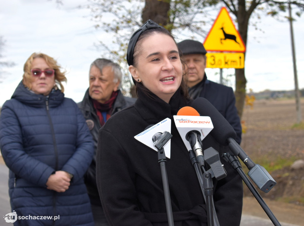 Droga Szymanów - Strugi - Skotniki wyremontowana