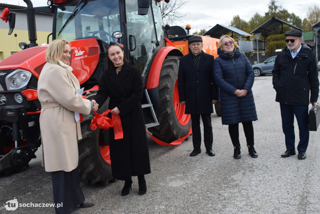 Powiatowy Zarząd Dróg z nowym sprzętem