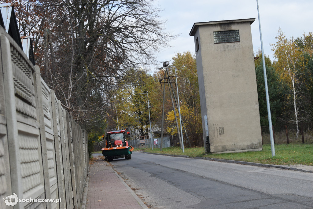 Powiatowy Zarząd Dróg z nowym sprzętem