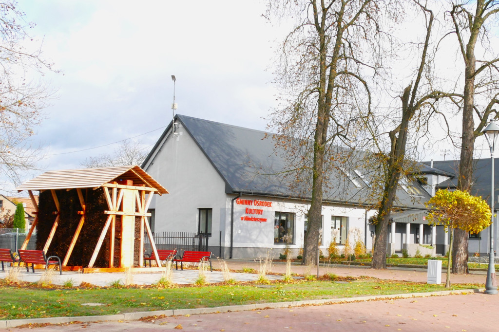 Tężnia solankowa w Młodzieszynie gotowa