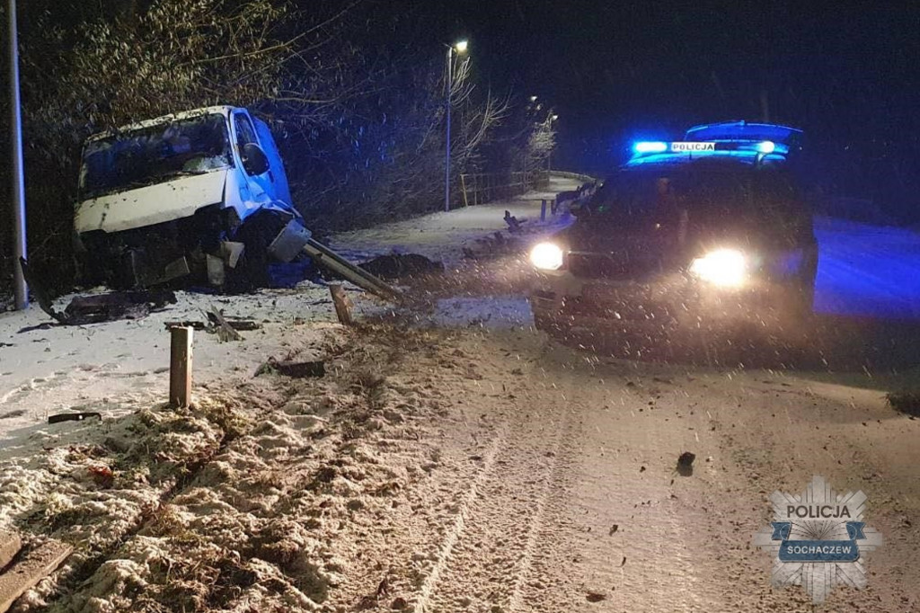 Teresin: ucieczkę przed policjantami zakończył w rowie