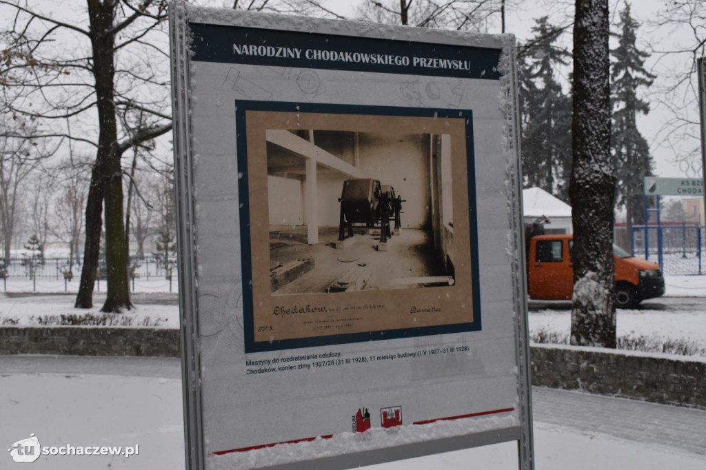 Odsłonięcie tablicy pamiątkowej w Chodakowie
