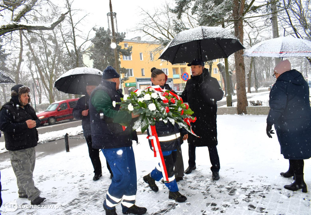 Odsłonięcie tablicy pamiątkowej w Chodakowie