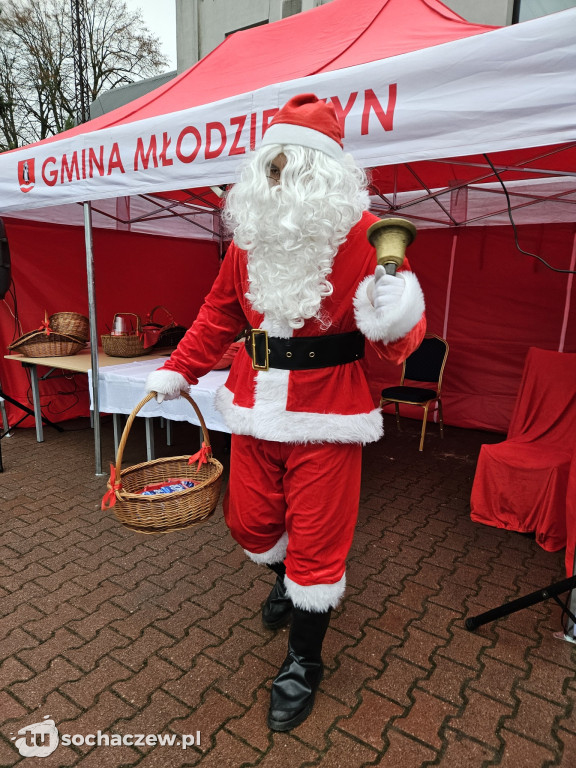 Akcja Choinka pod Choinkę w Młodzieszynie