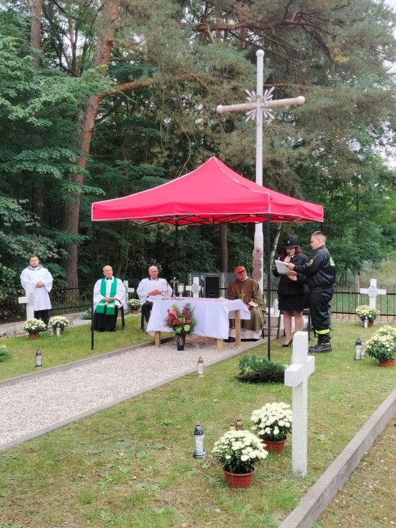 Stare Budy: mała, niezwykła wieś