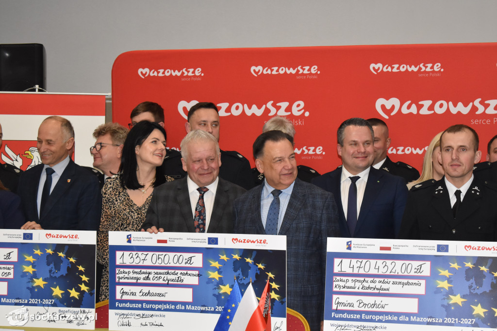 Nowe wozy dla OSP w powiecie sochaczewskim