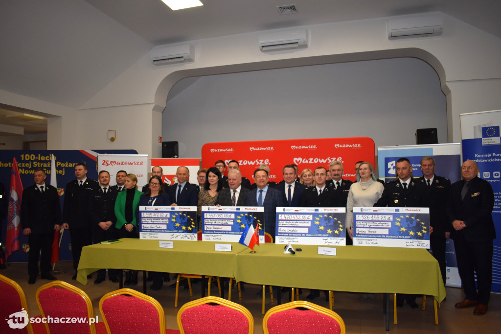 Nowe wozy dla OSP w powiecie sochaczewskim