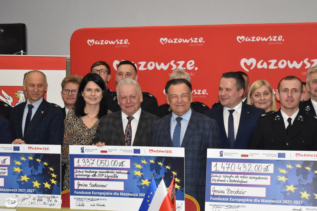Nowe wozy dla OSP w powiecie sochaczewskim
