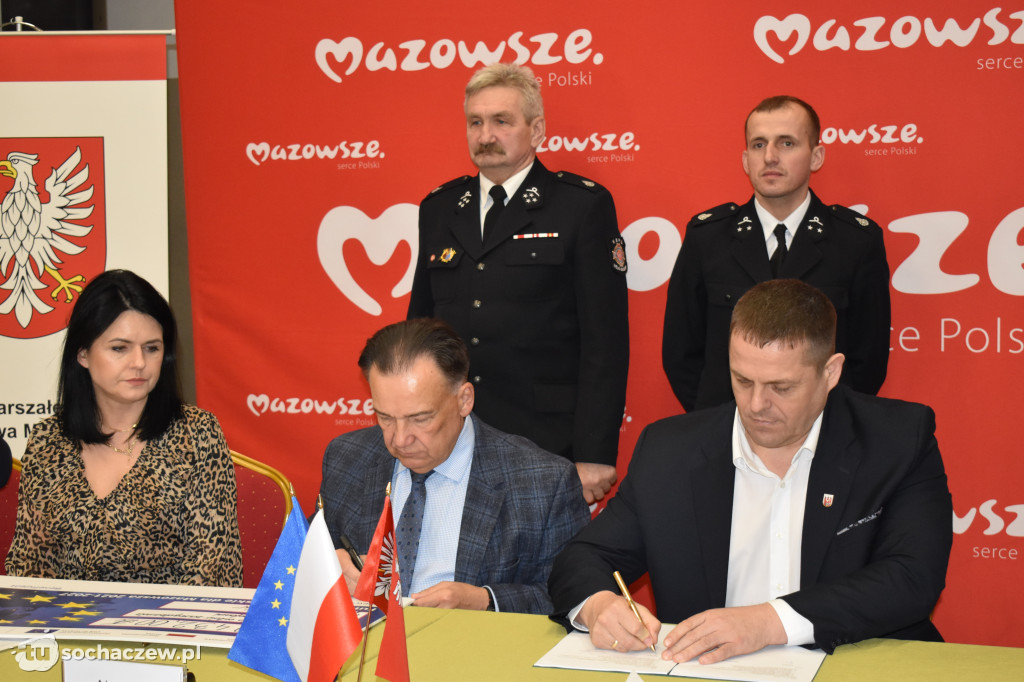 Nowe wozy dla OSP w powiecie sochaczewskim