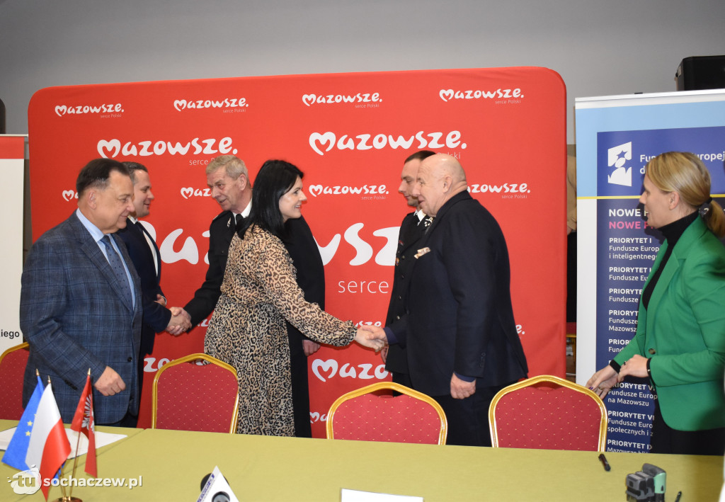 Nowe wozy dla OSP w powiecie sochaczewskim