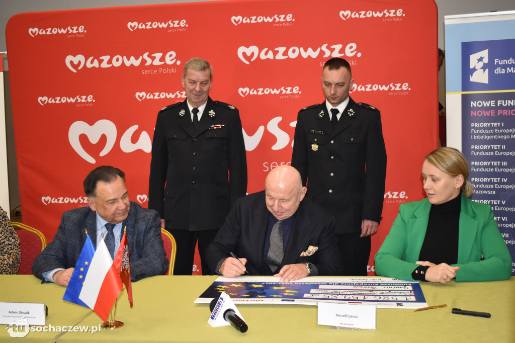 Nowe wozy dla OSP w powiecie sochaczewskim
