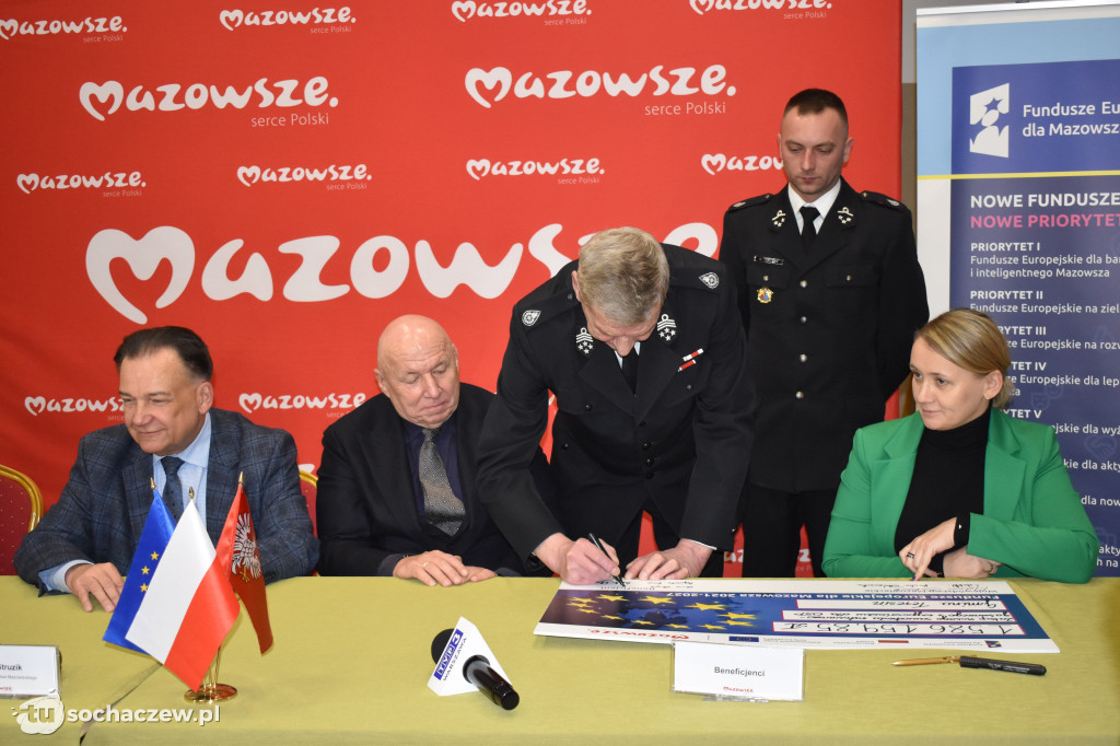 Nowe wozy dla OSP w powiecie sochaczewskim