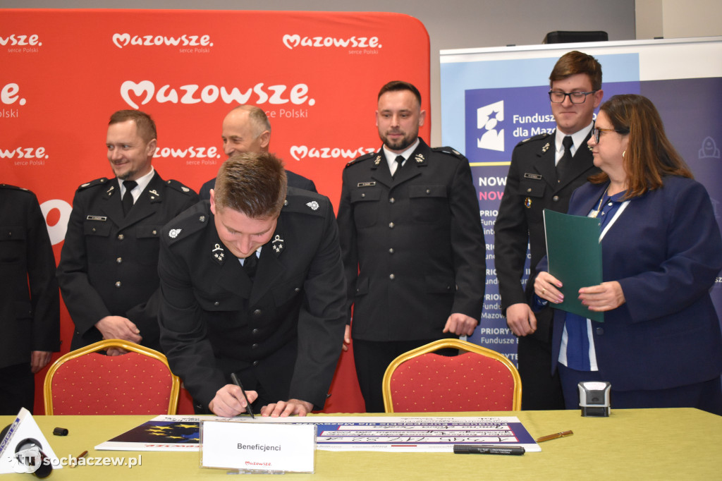 Nowe wozy dla OSP w powiecie sochaczewskim