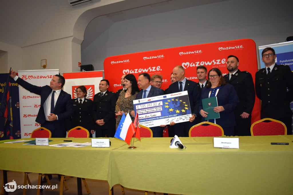 Nowe wozy dla OSP w powiecie sochaczewskim