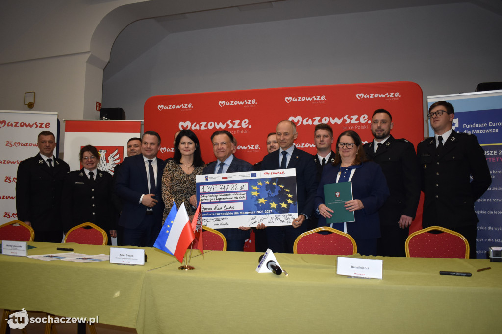 Nowe wozy dla OSP w powiecie sochaczewskim