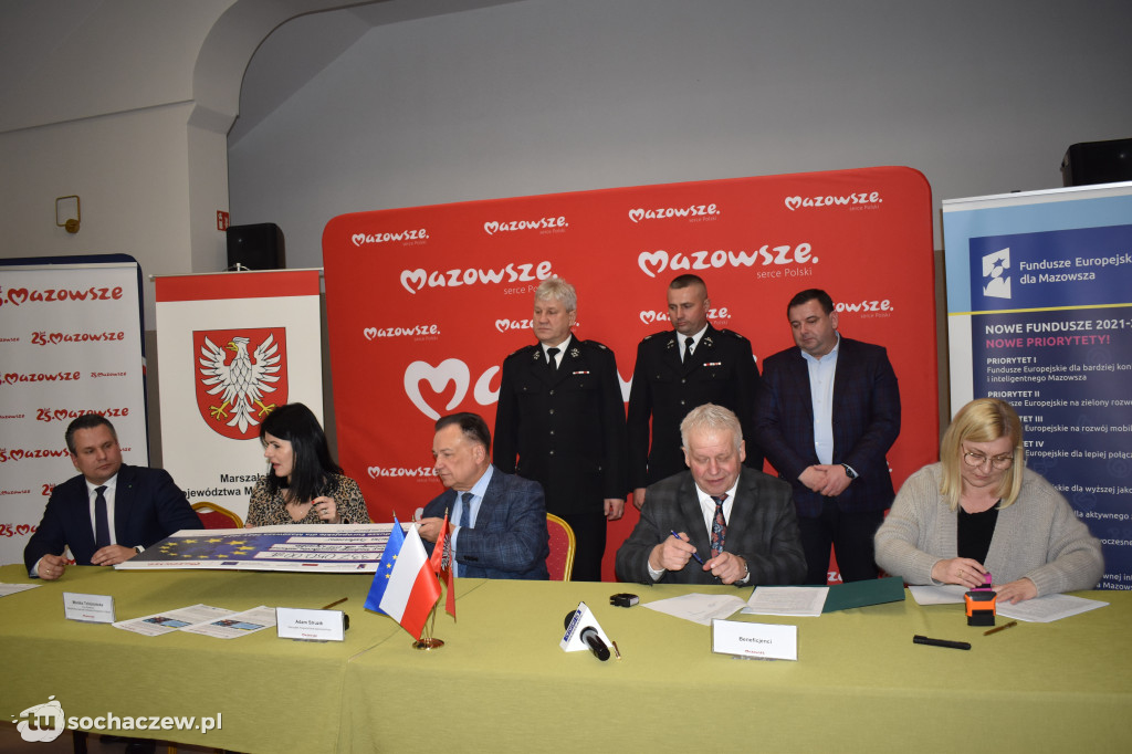 Nowe wozy dla OSP w powiecie sochaczewskim