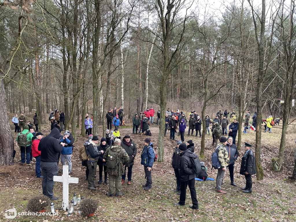 III rajd pieszy Tropem Historii Wojen Światowych w Iłowie