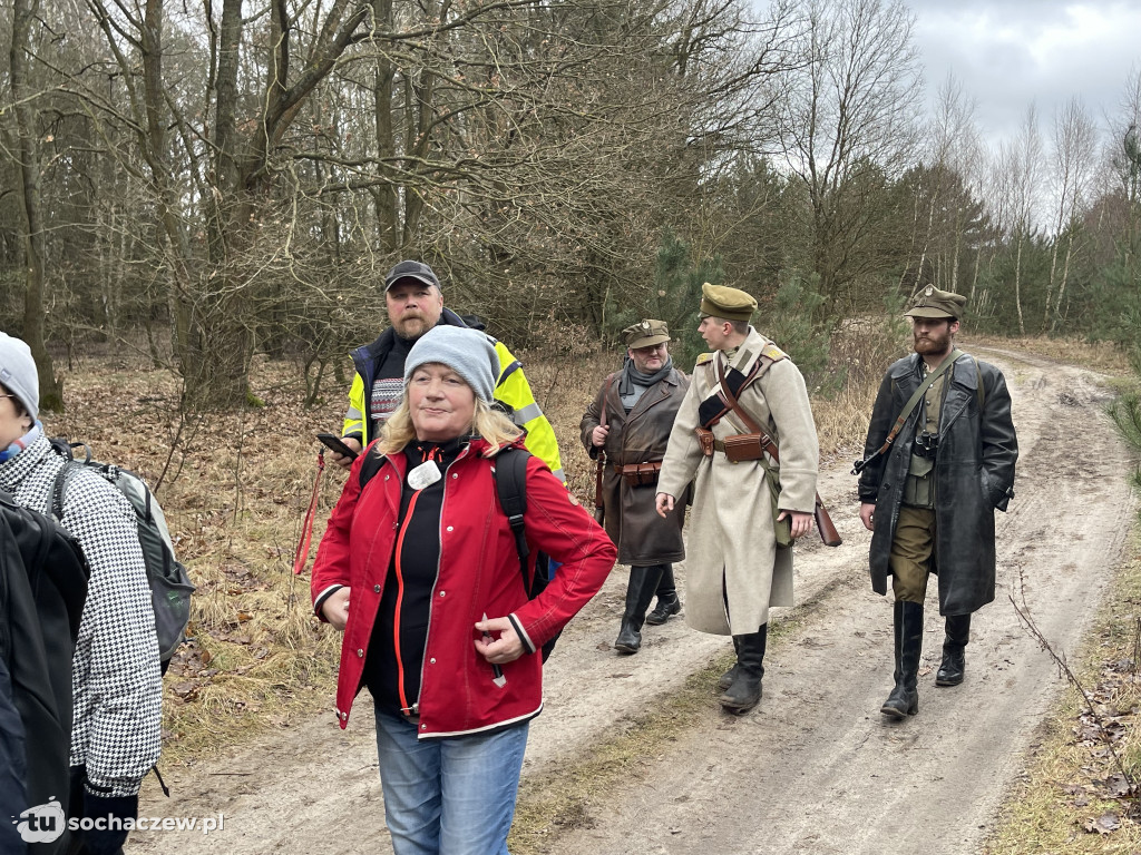 III rajd pieszy Tropem Historii Wojen Światowych w Iłowie