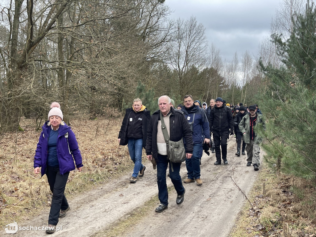 III rajd pieszy Tropem Historii Wojen Światowych w Iłowie