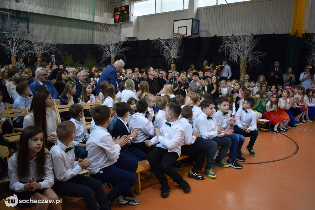 Uroczyście i wzruszająco w szkole w Gawłowie