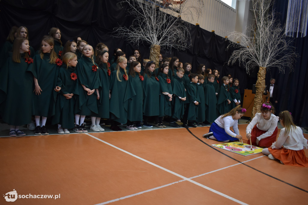 Uroczyście i wzruszająco w szkole w Gawłowie