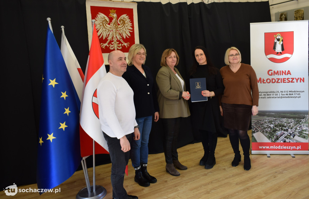 Budowa i rozbudowa infrastruktury sportowo-rekreacyjnej w gminie Młodzieszyn