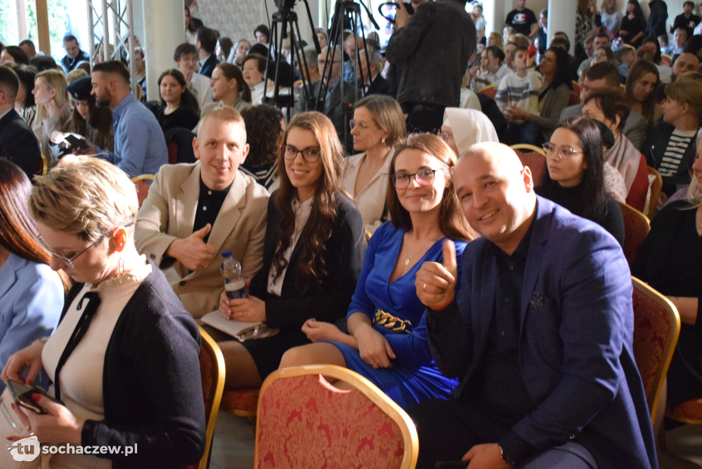 Nie mówię szeptem, gdy mówię skąd jestem 2024