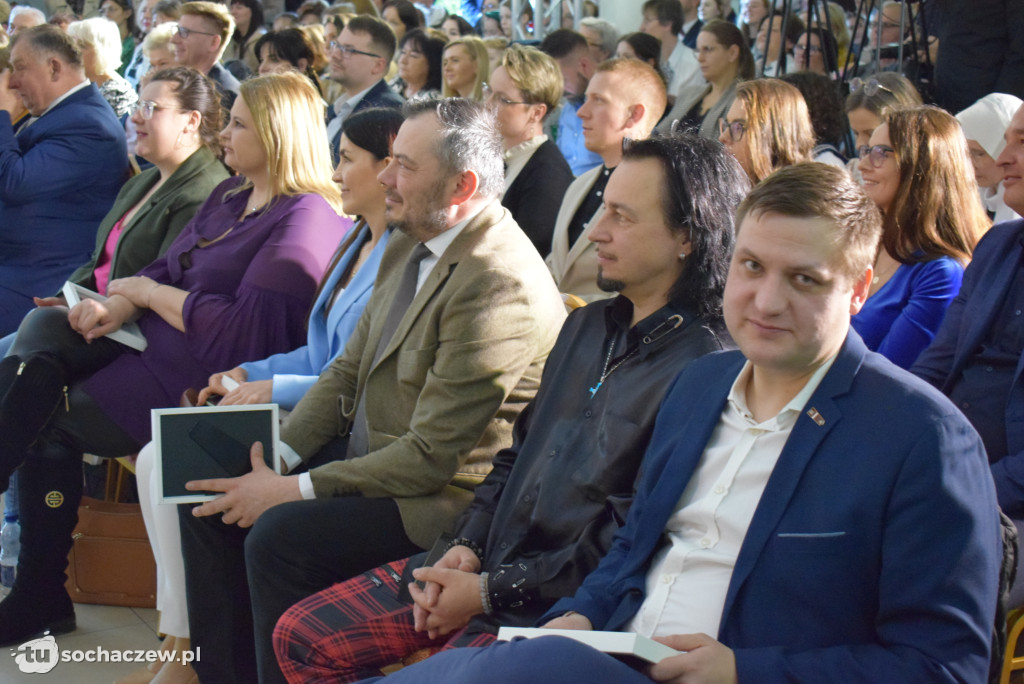 Nie mówię szeptem, gdy mówię skąd jestem 2024