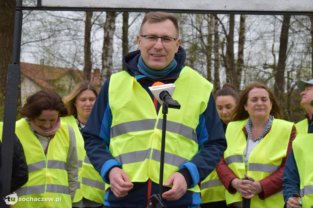 Konferencja PiS w plenerze