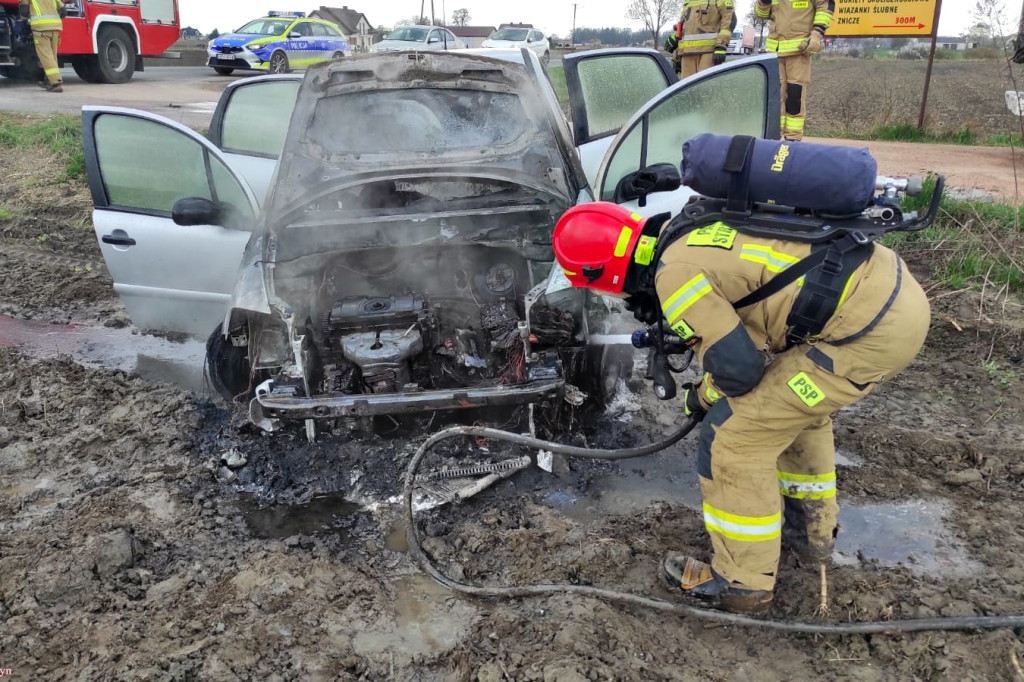 Pożar citroena w Janowie