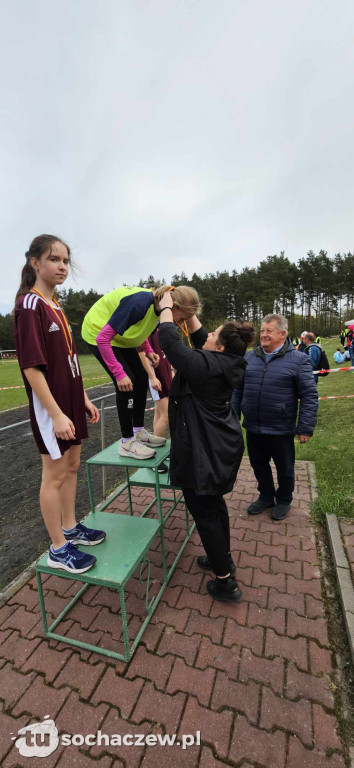 Międzypowiatowe Sztafetowe Biegi Przełajowe w Młodzieszynie