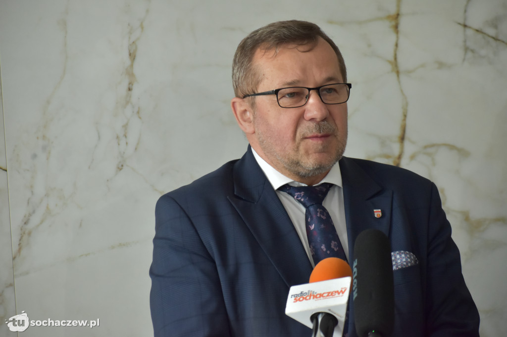 Umowa na remont 11 km dróg powiatowych podpisana