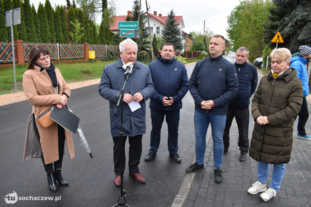 Droga w Janaszówku oficjalnie oddana do użytku