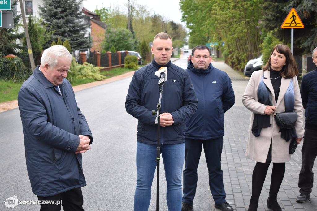 Droga w Janaszówku oficjalnie oddana do użytku