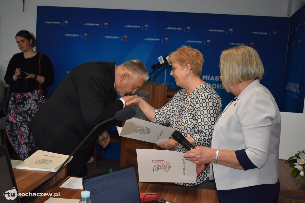 Burmistrz Daniel Janiak zaprzysiężony
