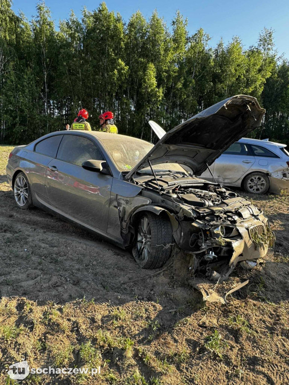 Zderzenie samochodów w Konarach
