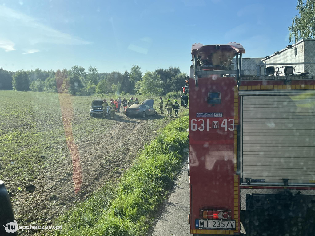 Zderzenie samochodów w Konarach