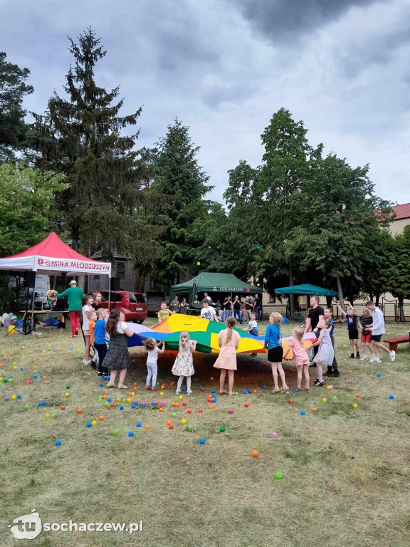 Piknik parafialny w Kamionie
