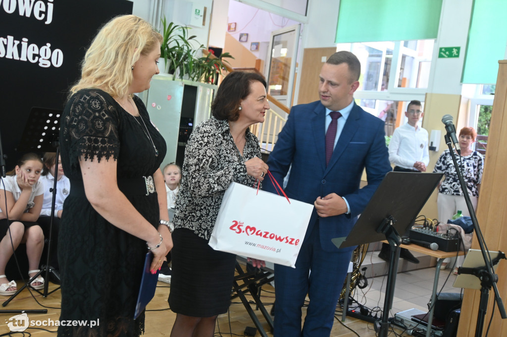 Jubileusz 90-lecia istnienia Szkoły Podstawowej w Iłowie
