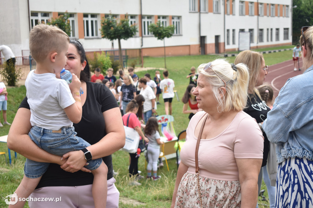 Piknik rodzinny w Szkole Podstawowej nr 1