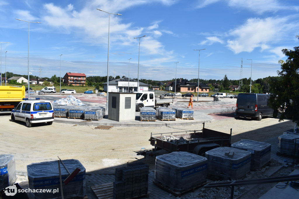 Parking przy szpitalu na półmetku