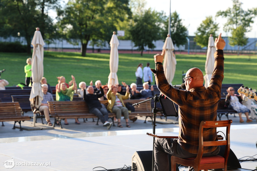 Artystyczny weekend w Sannikach, była potańcówka i koncert