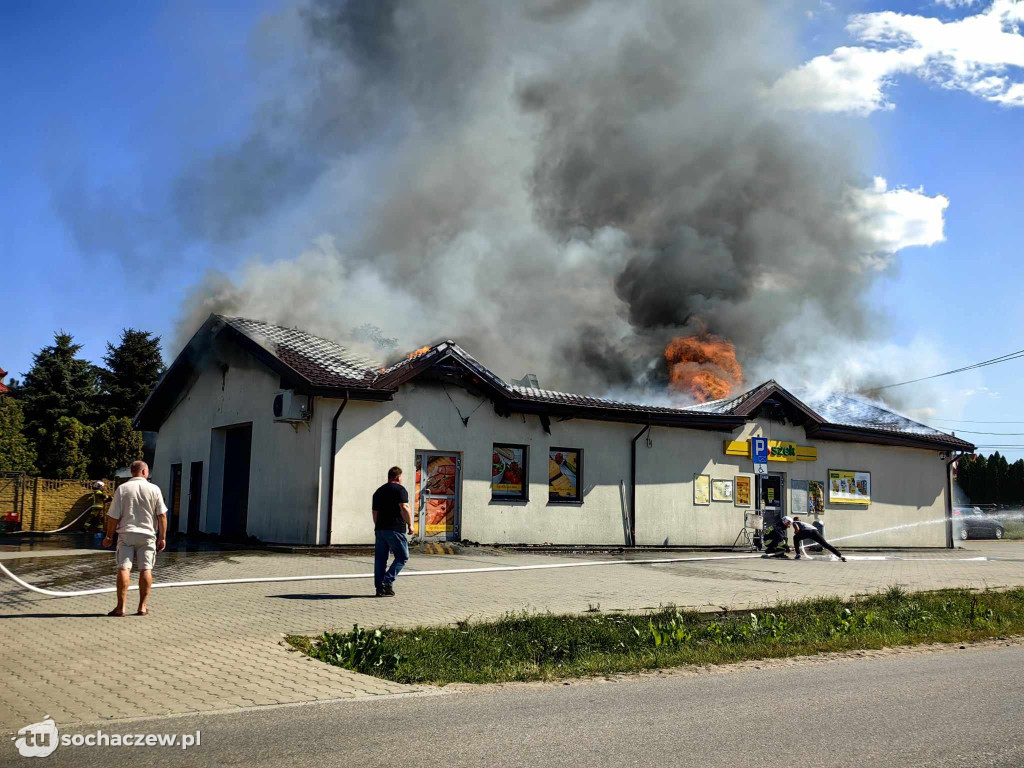 Pożar sklepu w Giżycach